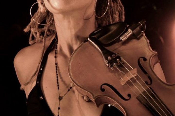 Anne Harris, violinist